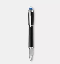 montblanc-stylo-plume-starwalker-118845-on-stand